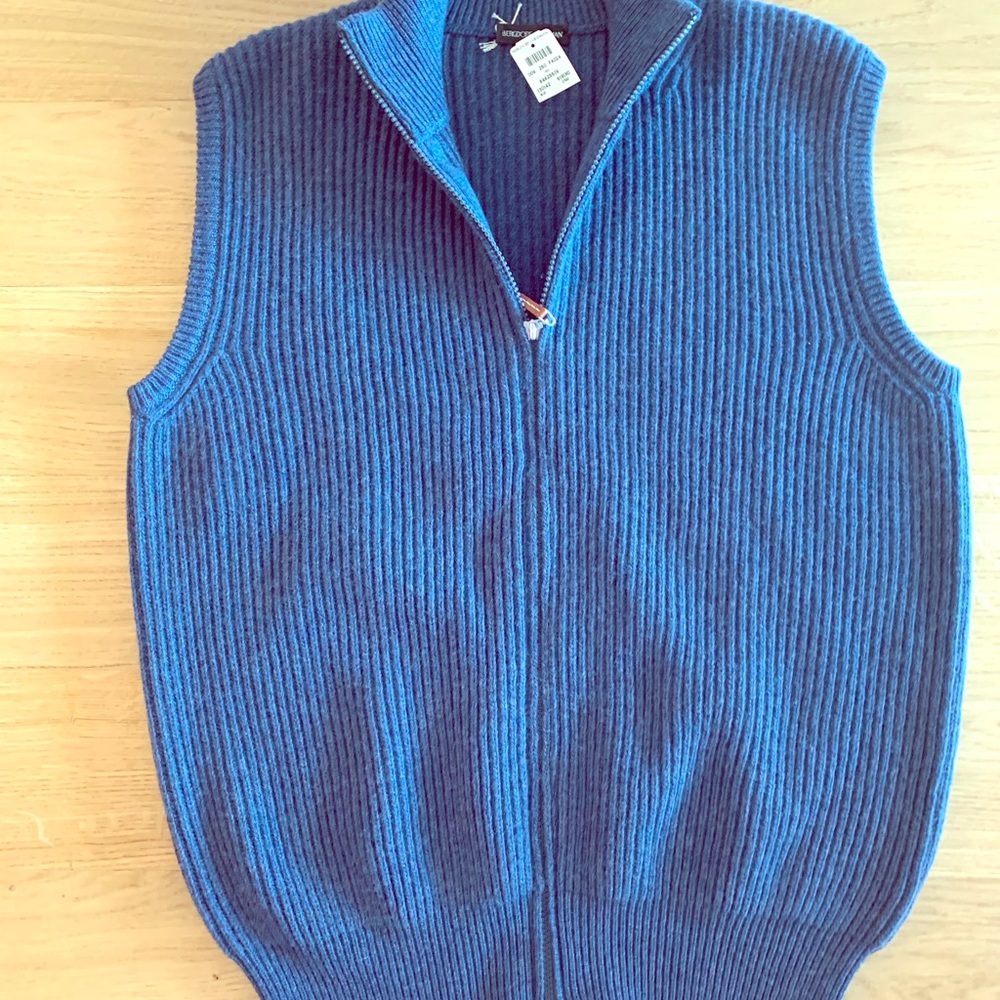 New Bergdorf Goodman Sweater Vest - Blue - Medium